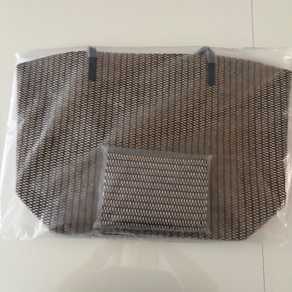 Beach bag with wallet - Picture 3 of 3